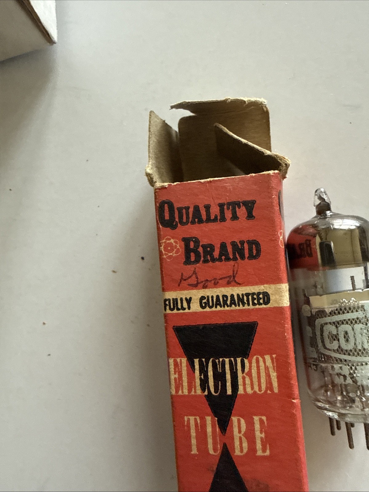 6EJ7 EF184 IEC Mullard Gt Britian NOS Tube