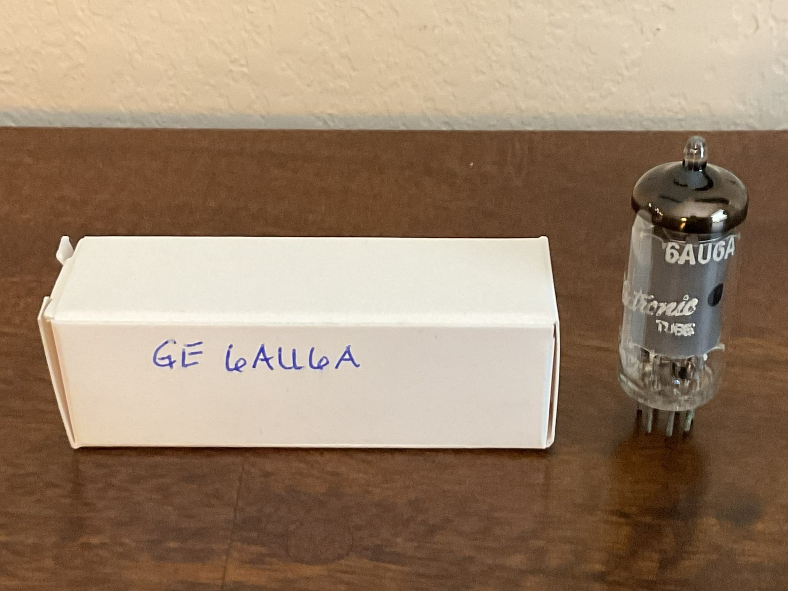 Vintage GE 6AU6A Electronic Vacuum Tube