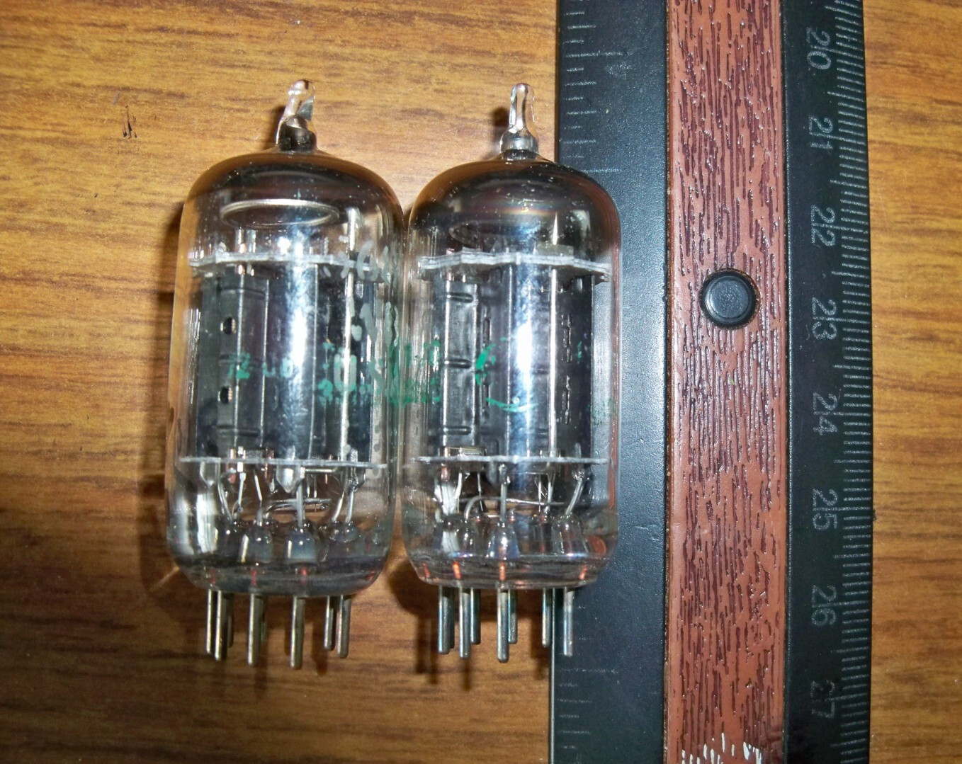 2 Strong Matched GE Long Black Plate O Getter JAN-5687WB Tubes – 100+ / 100+