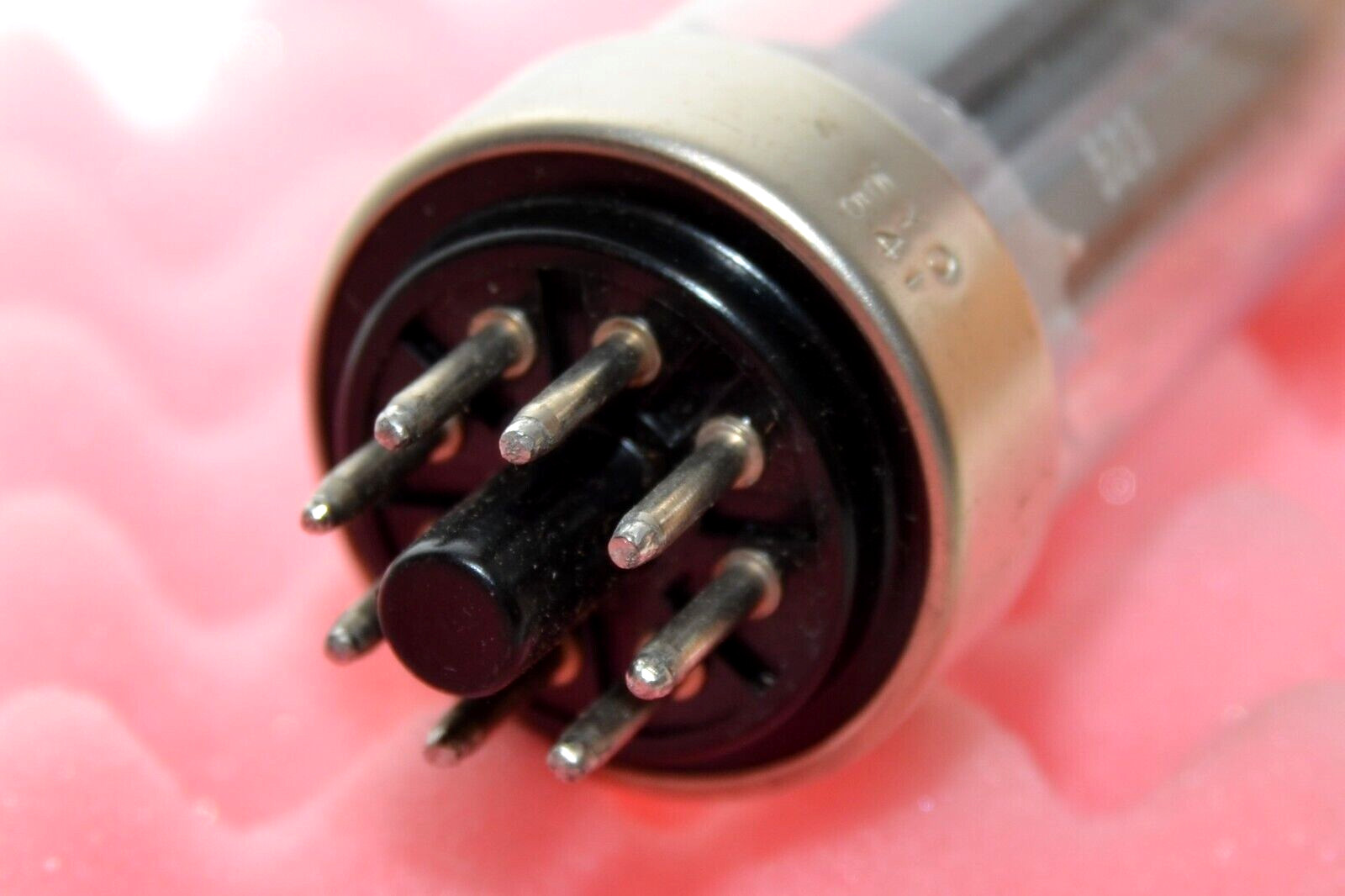 Genuine Valvo EL34 / 6CA7 / KT77 Audio HiFi Tube, Metal Base, Code SYO 54I, NOS