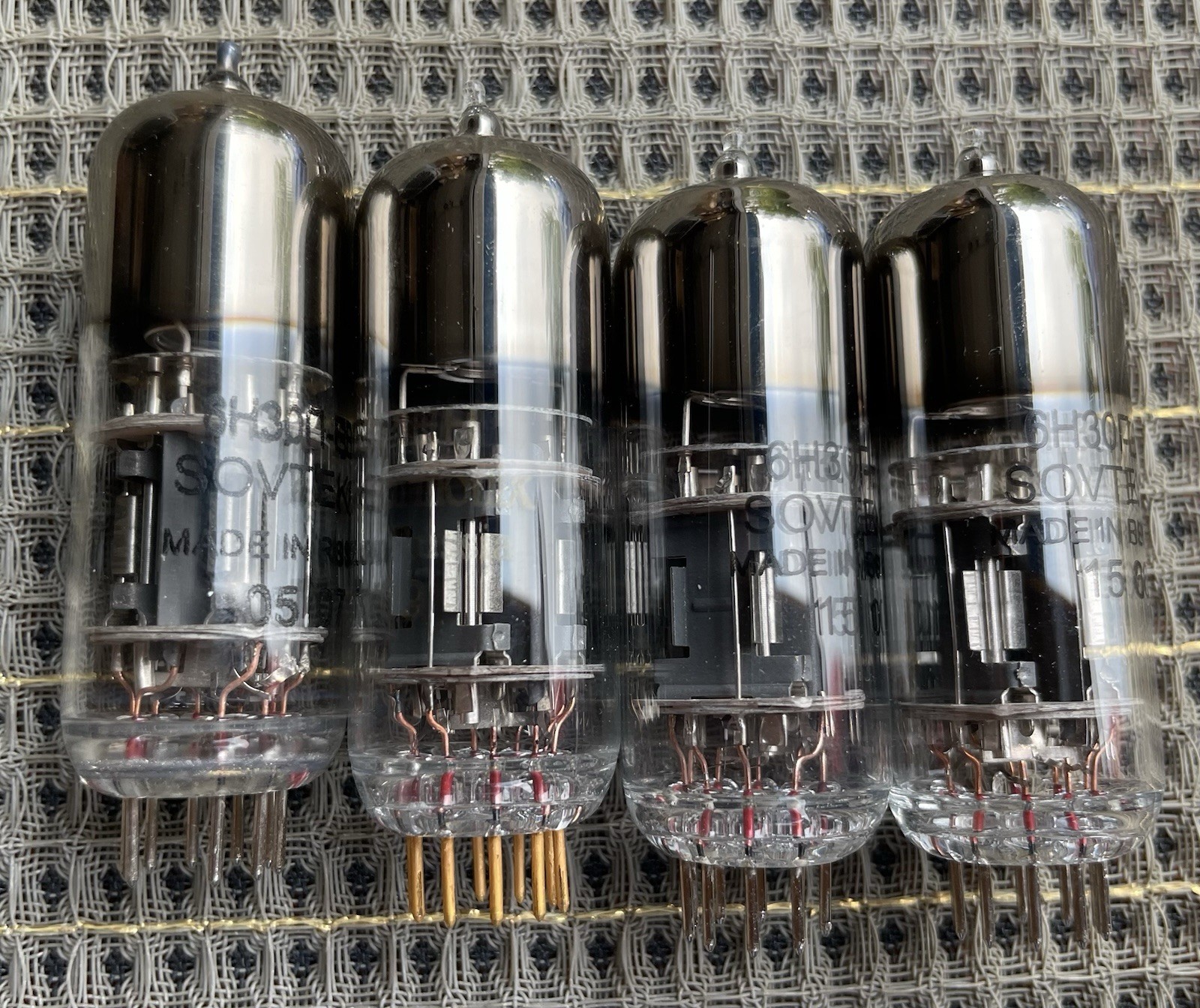 (1) ELECTRO-HARMONIX 6H30PI VACUUM TUBE GOLD PIN (3) Sovtek 6H30П-EB