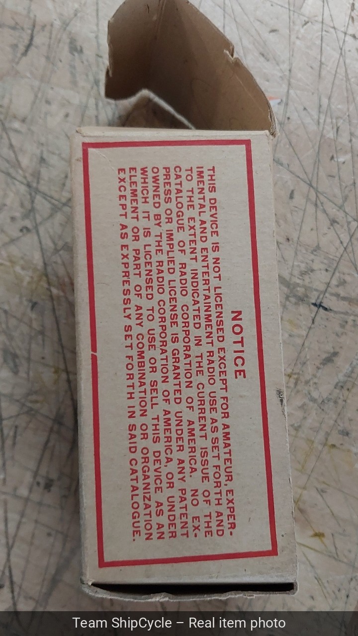 U62167 1920s Era RCA Radiotron UV201A Detector Amplifier Tube in the Bo G2U
