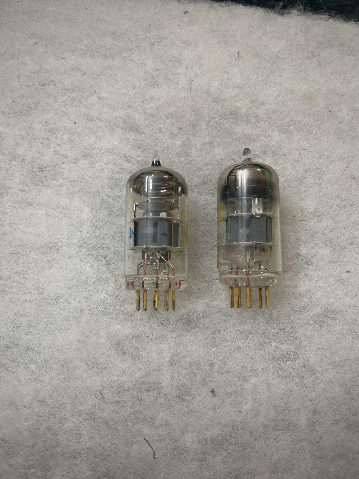 Tesla e88CC 6922 Cca 6DJ8 Gold Pin NOS Tested Matched Pair