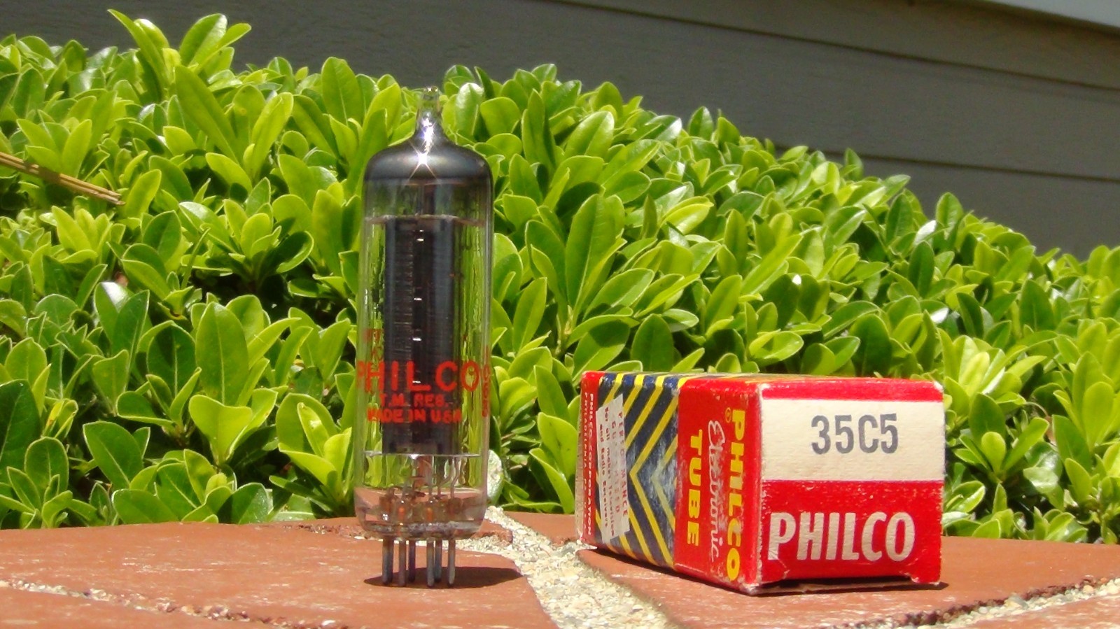 35C5 NOS/NIB Philco Power Output Tetrode Tube-Tested-Free Shipping in the US