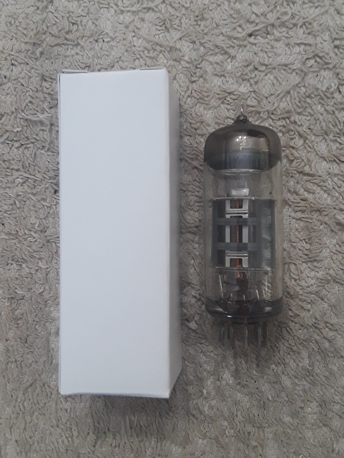 NOS 12BY7A Vacuum Tube – White box – Tested