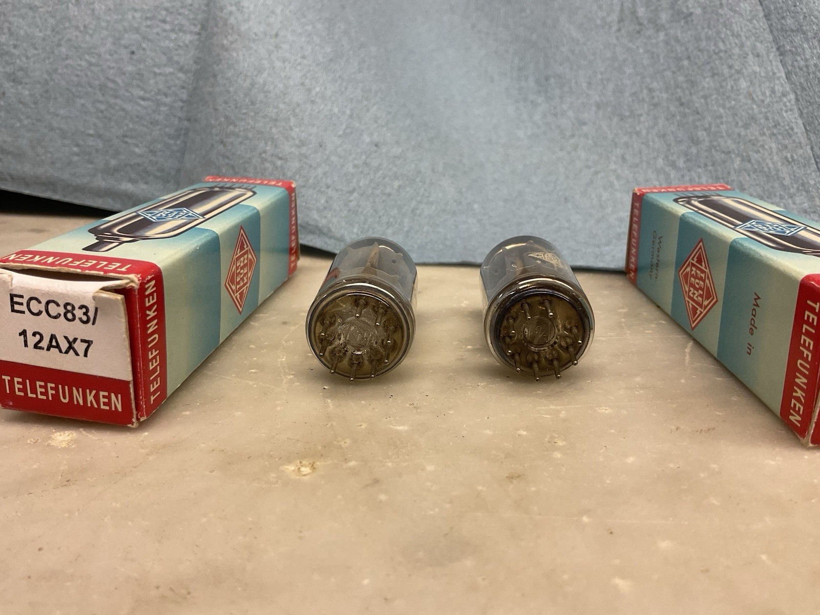 Telefunken 12ax7 Rib Plate Tube Match Pair