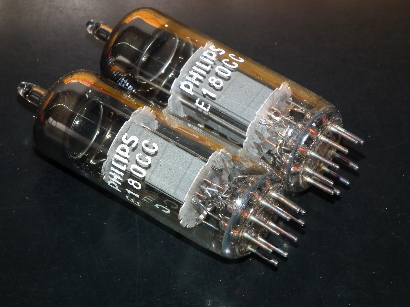 Philips E180CC 7062 Platinum Matched pair NOS NIB Holland Heerlen 1963