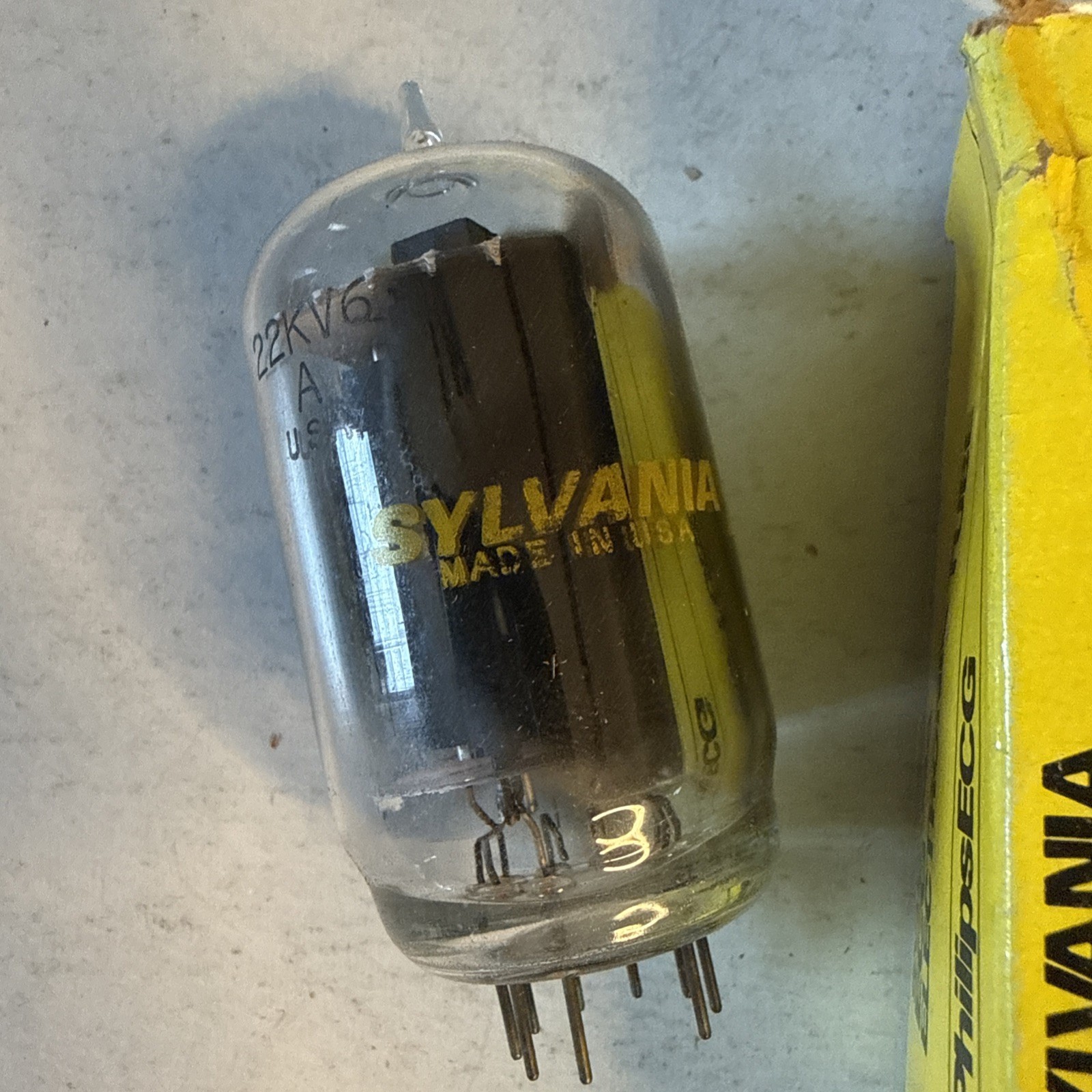 Lot Of 2: Vintage SYLVANIA 22KV6A Electron Tube NOS Tu2