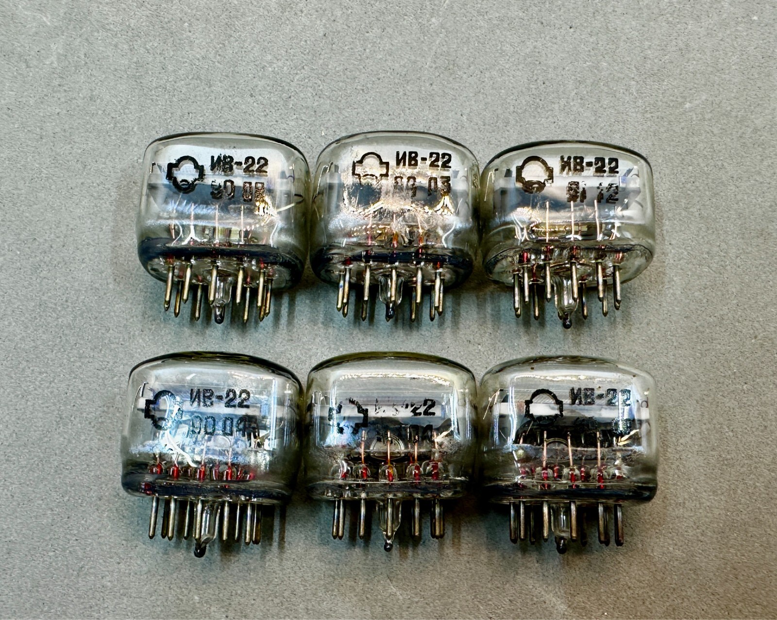 6 PCS IV-22 (ИВ-22) NEW VACUUM TUBE REFLECTOR VFD