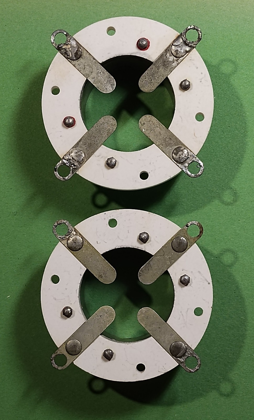 Pair of GE Jumbo 4 Pin Ceramic Tube Socket for VT-4, 211 & 872A Base A4-29