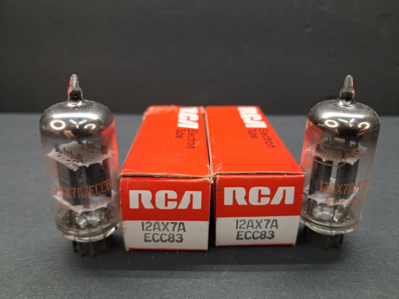 12AX7A ECC83 RCA radio audio amplifier vacuum tubes 3 valves 12AX7 EH May 68 NOS