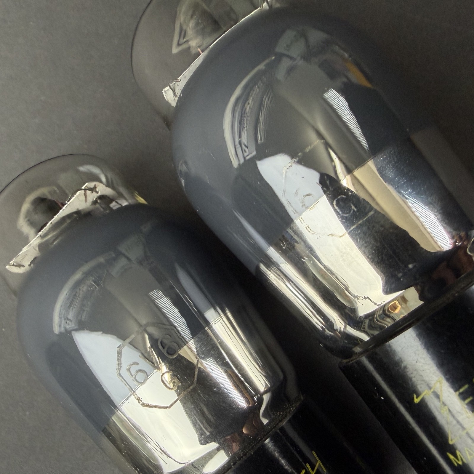 6V6G 7408 Zenith Sylvania Tubes Pair Globe Smoked Glass TV7 Test Good SV6-7-8