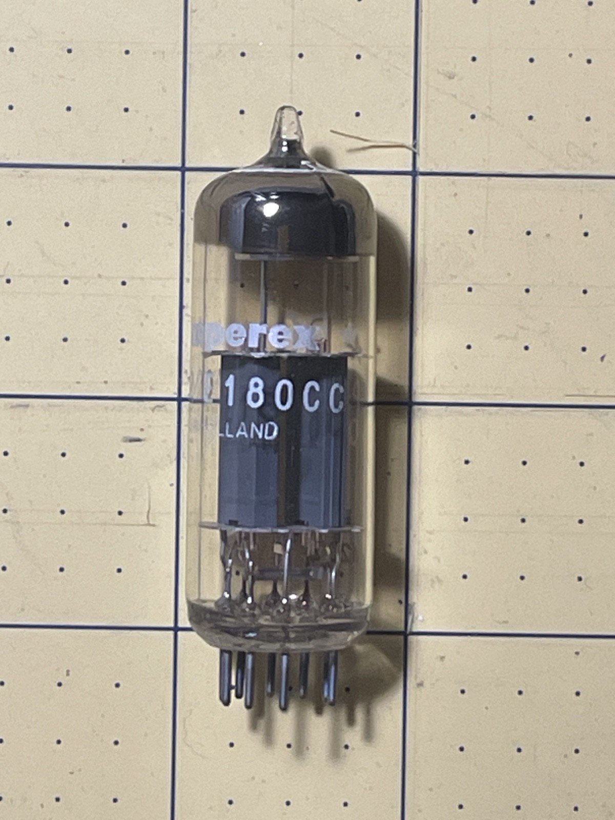 Amperex E180CC / 7062 Tube – Made in Holland – Premium Quality – 12AT7 Type