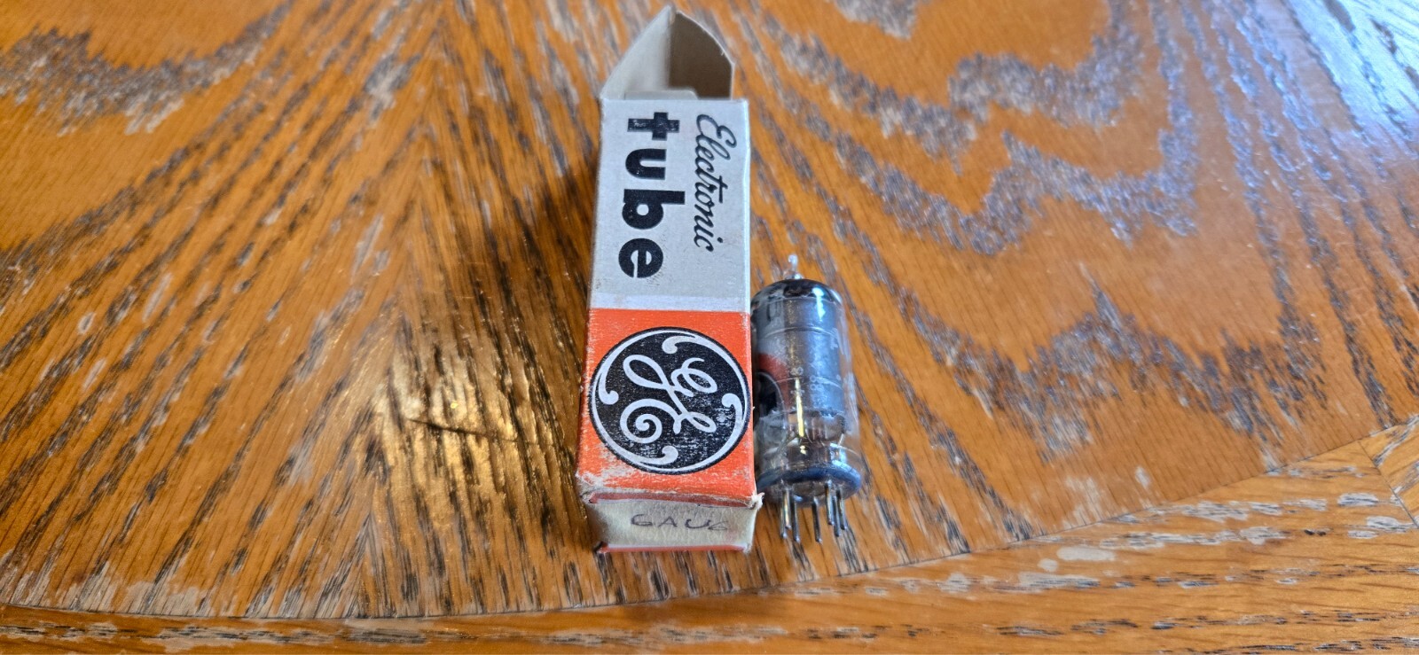 GE 6AU6/A Vacuum Tube Tested