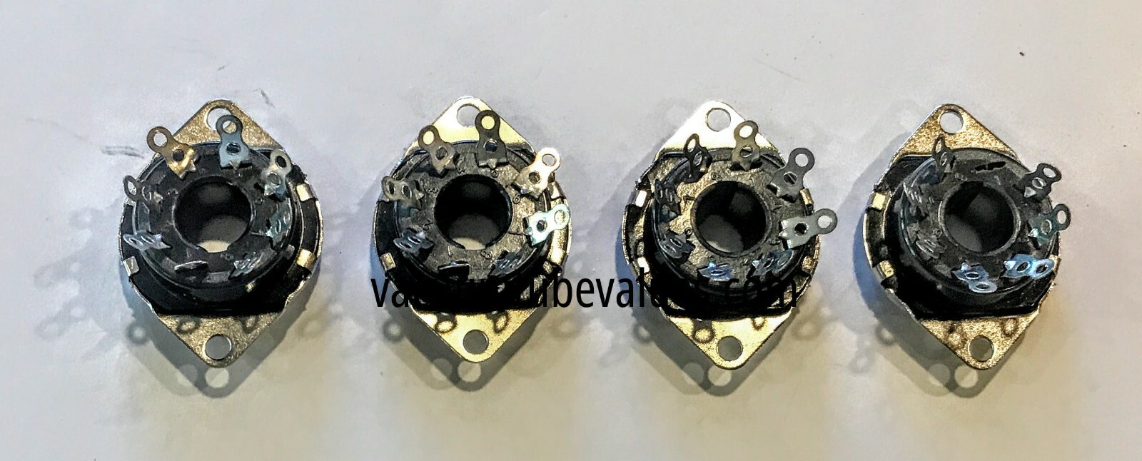 8 pin Octal Vacuum Tube Socket TOP or BOTTOM MOUNT 4 pc 1″ Diameter socket