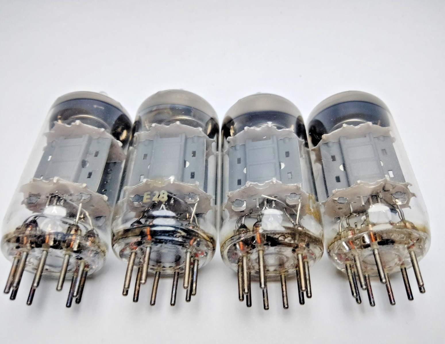 4 pcs USED ECC83 / 12AX7/ Siemens tubes