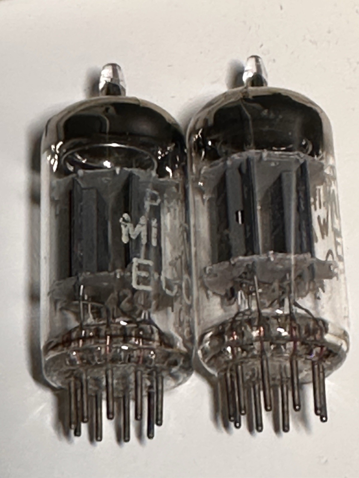 PHILIPS Miniwatt ECC83 12AX7 Herleen Holland I65 Big Getter Δ2G1-Δ1B4 Pair