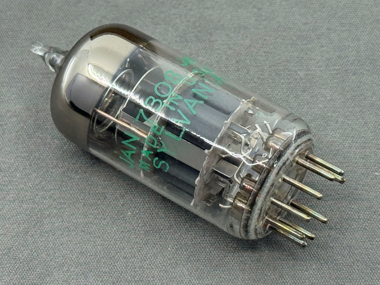 (1) NOS Sylvania JAN-7308 Tube Mil Spec 6922 O Getter 1967 Tests NOS TV-7U