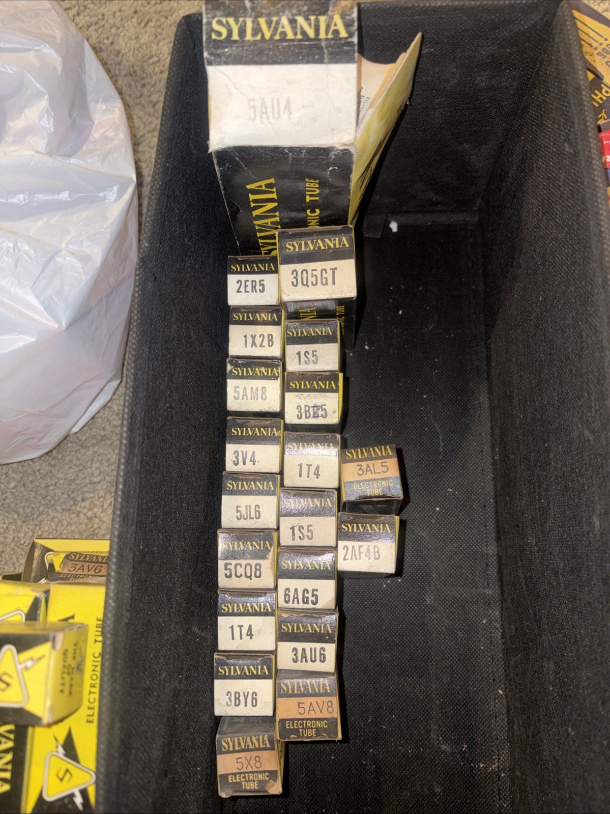 Lot Of vintage Sylvania Electronic Tubes – Original Boxes – NOS