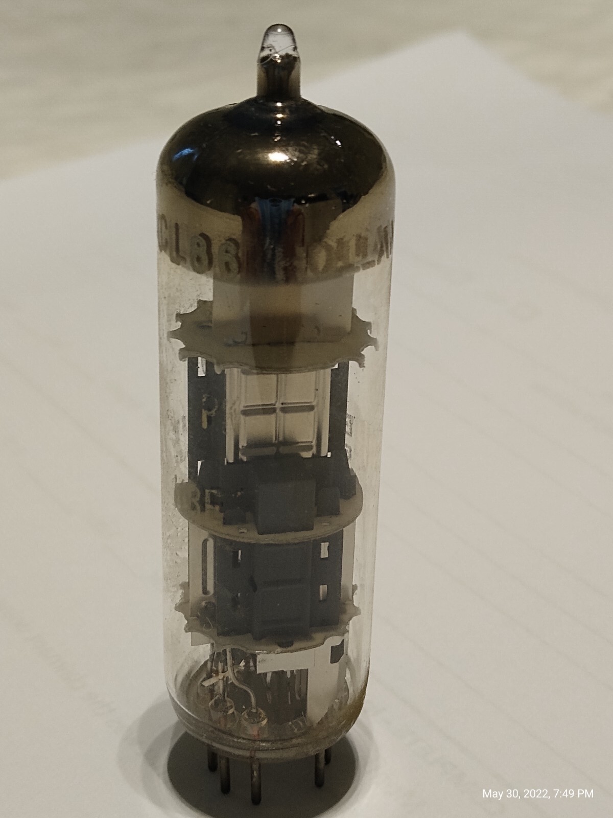 One Vintage Electrohome 6GW8/ECL86Electronic Vacuum Tube Made in Holland