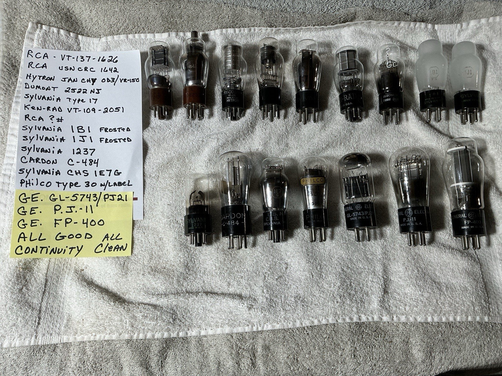16 Rare Globes & ST Vacuum Tubes Type 17 30 1237 VT-109 5743 C-484 FP-400 PJ-11