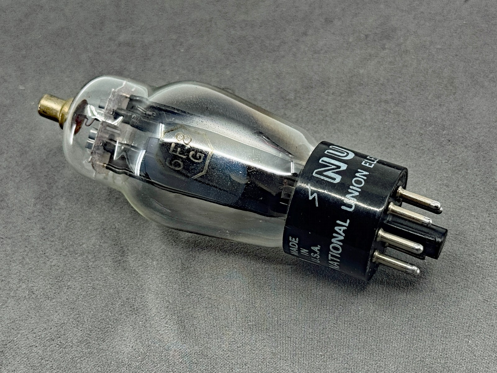 (1) NOS National Union 6F8G Vacuum Tube Black ‘T’ Plates Foil Getter Tests NOS
