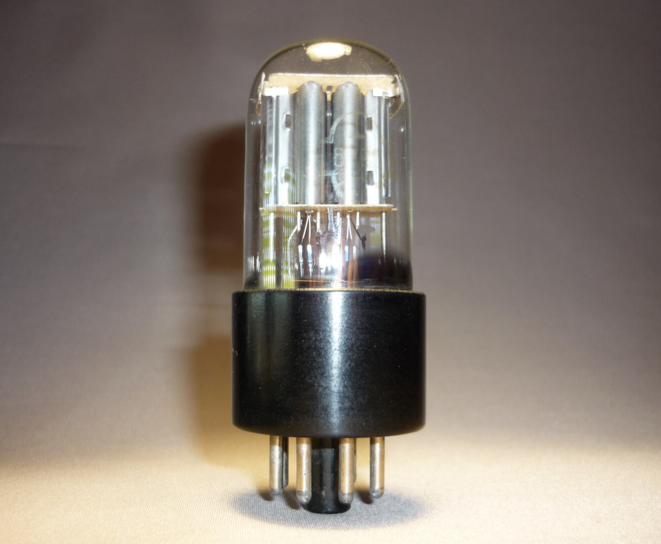 6N9S / 6Н9С = 6N9P; 6SL7GT ~ 1579 Double triode NEW. Reflektor. TANTALUM ANODE