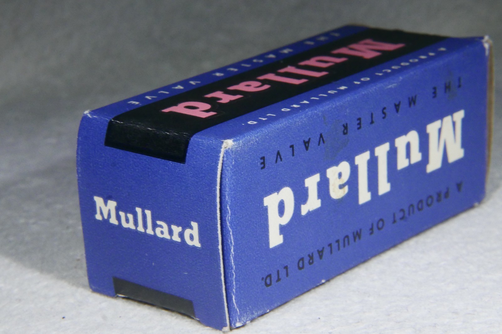 NOS/NIB Mullard GZ34/5AR4 OO-Getter 4 Notch Made in UK f32 B2H1 1962
