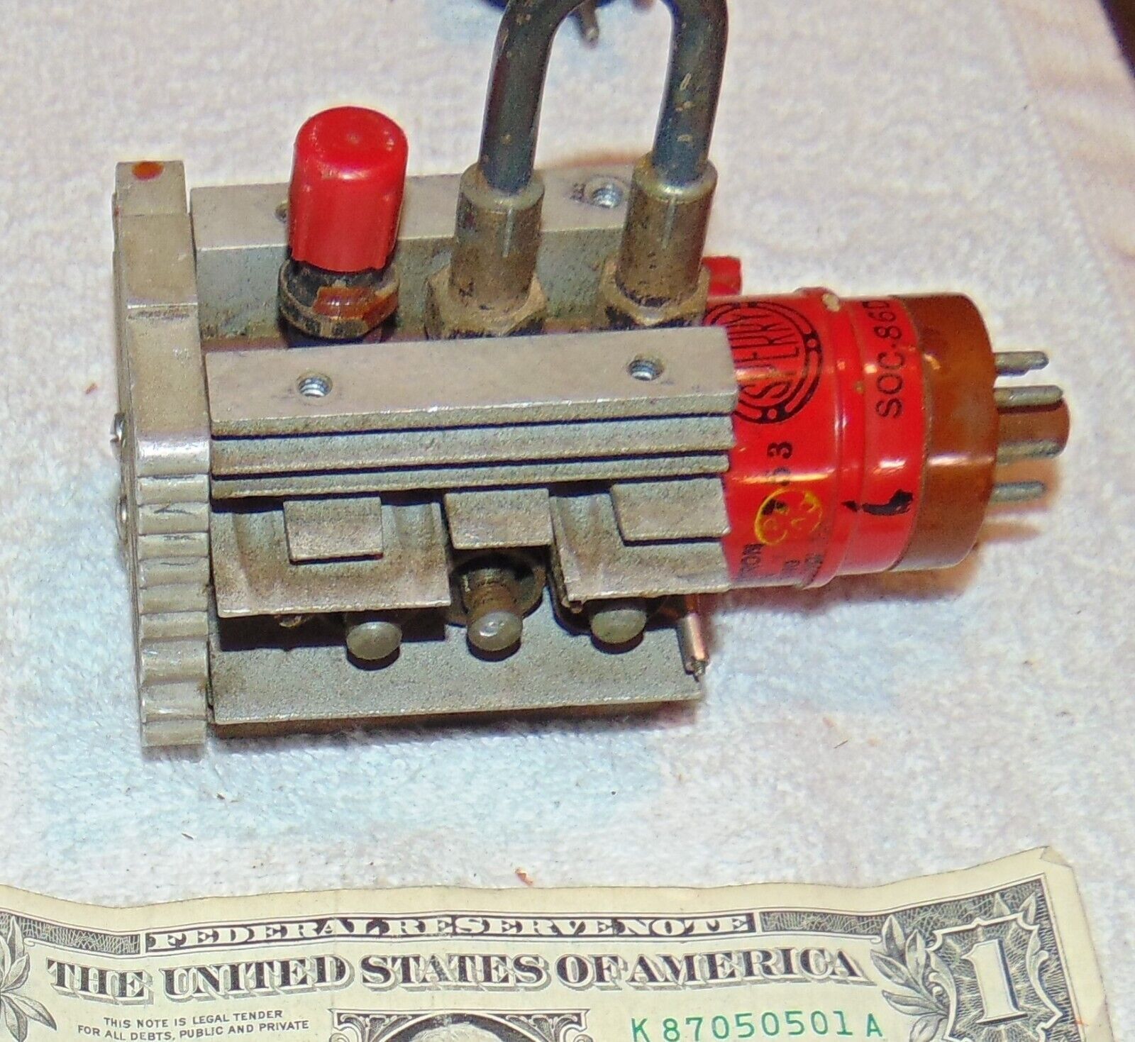 RARE SPERRY KLYSTRON TUBE SOC-86D LOOKS LIKE A SMALL CAR ENGINE WITH 6 CYLINDERS