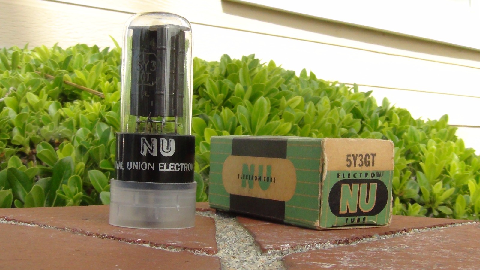 5Y3GT NOS/NIB National Union Full Wave Rectifier Tube-Tested-Free Shipping in US