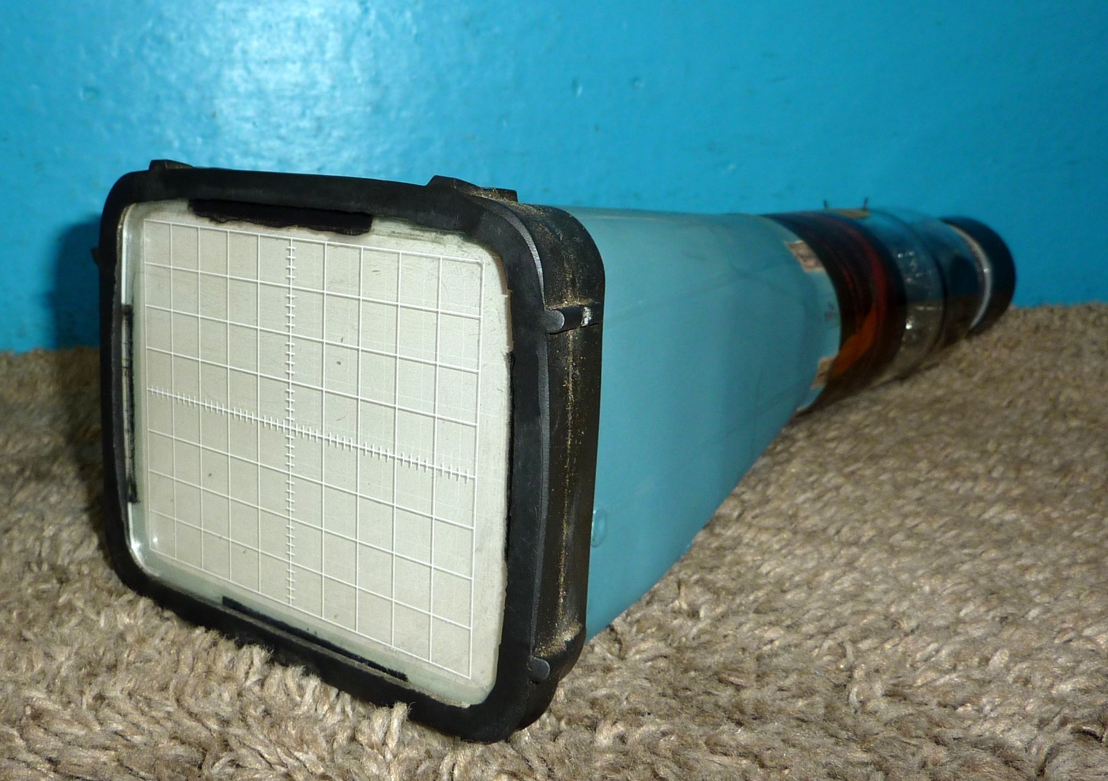 Tektronix 154-0418-00 CRT Cathode Ray Tube for 564 Storage Oscilloscope