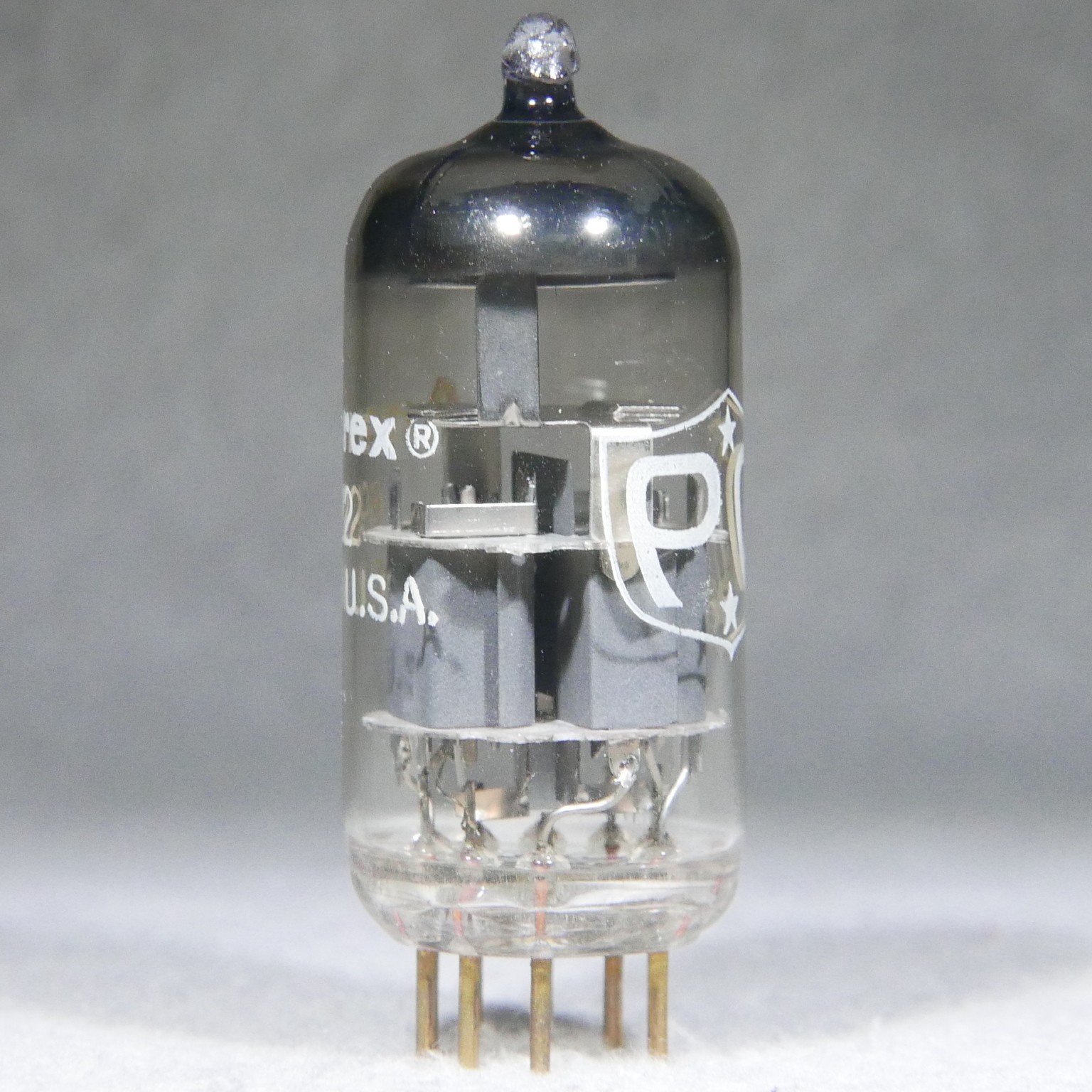 NOS/NIB Amperex PQ 6922/E88CC O-Getter Gold Pin Made in USA 1964