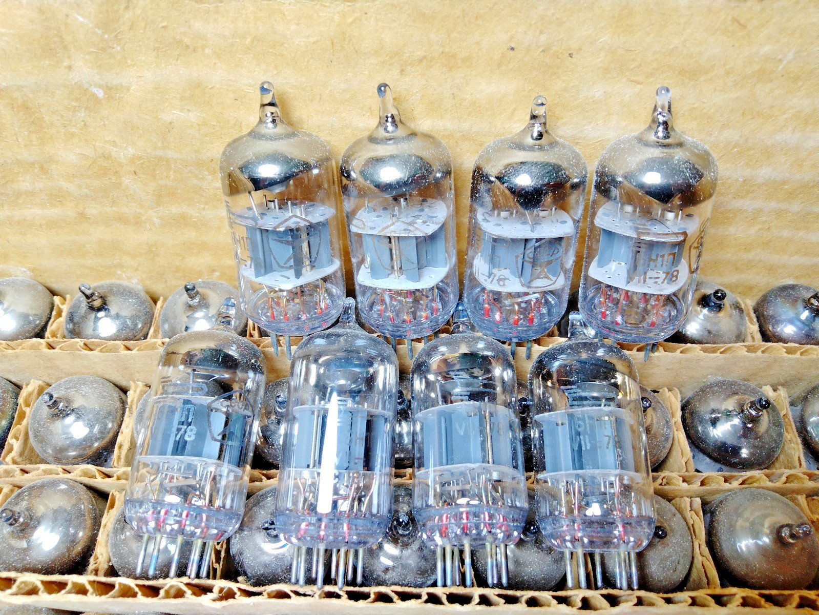 8 pcs NEW 6N1P /6Н1П Voshod Tubes Same Date 07. 1978