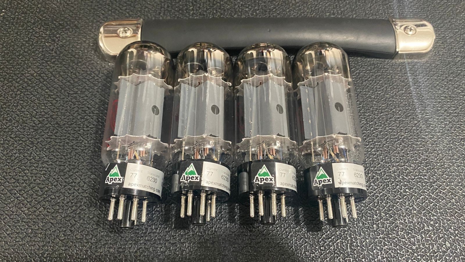 JJ Electronic EL34 Power Tube Apex Matched Quad 2010s – Clear Glass / Black Base