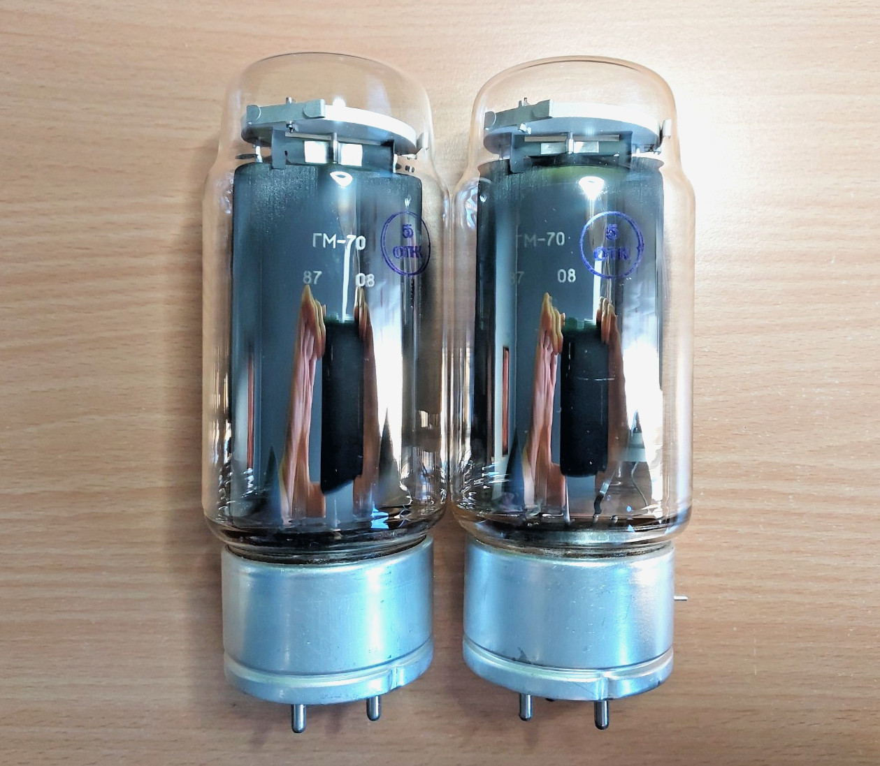 US Stock! 2x GM-70 GM70 ГМ-70 HI-END Triode Same Date 1980s Tubes NEW