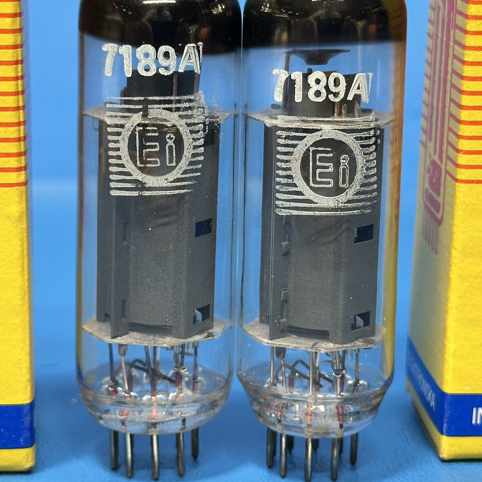 MATCHED PAIR NOS NIB Ei 7189A TUBES