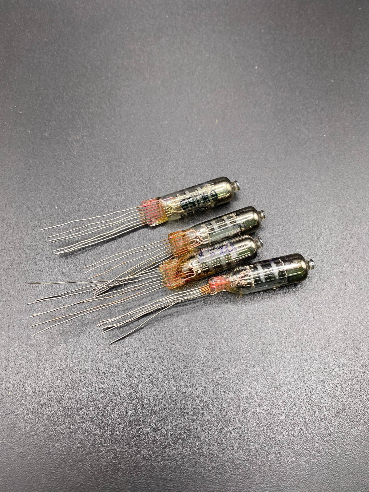 4pcs 6J1B-V 6ZH1B-V HF High-frequency Subminiature Pentode Short anode