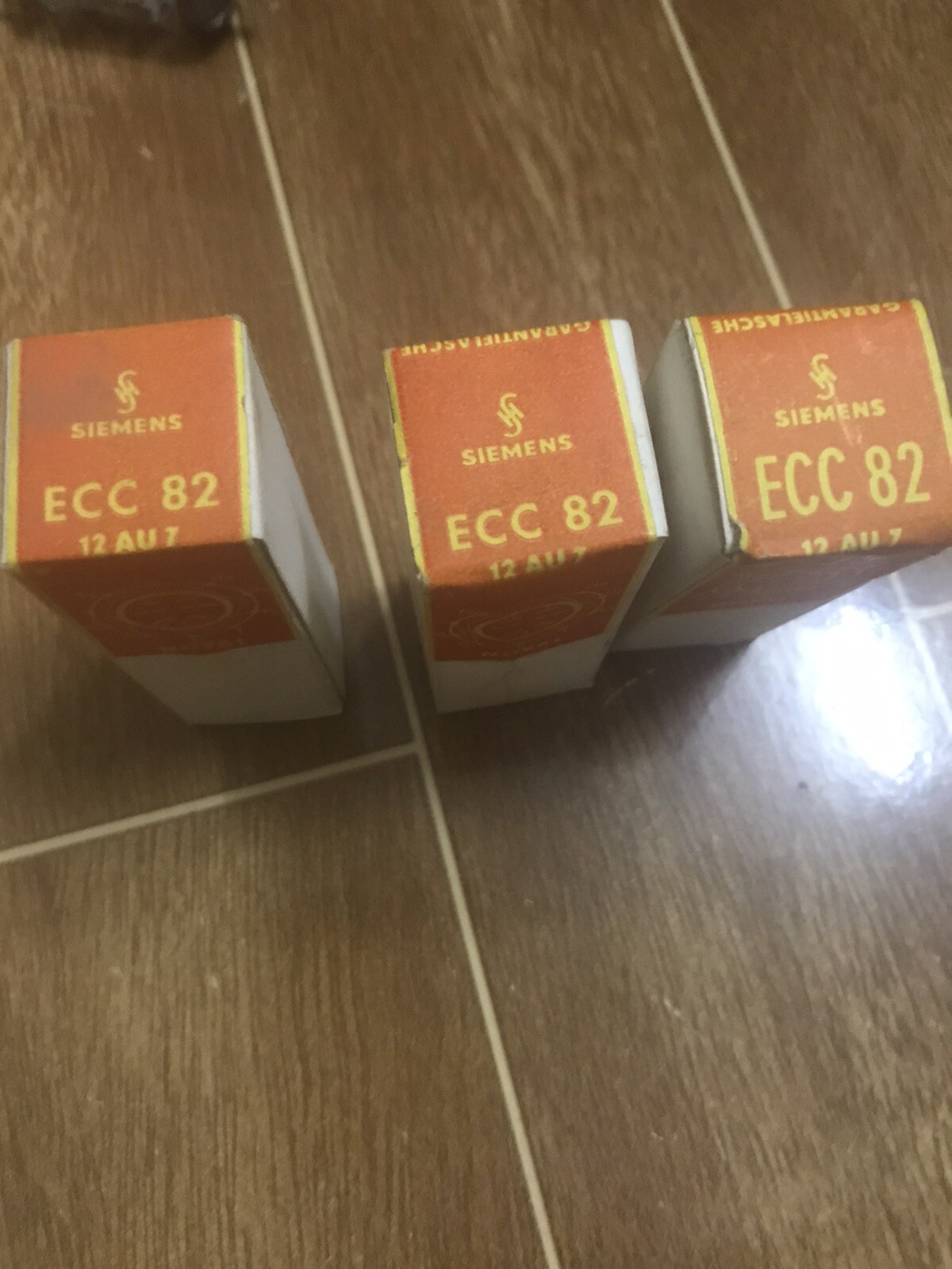 Siemens ECC82/E82CC/5814A/12au7/ecc802s Long Plate Sealed One Tube