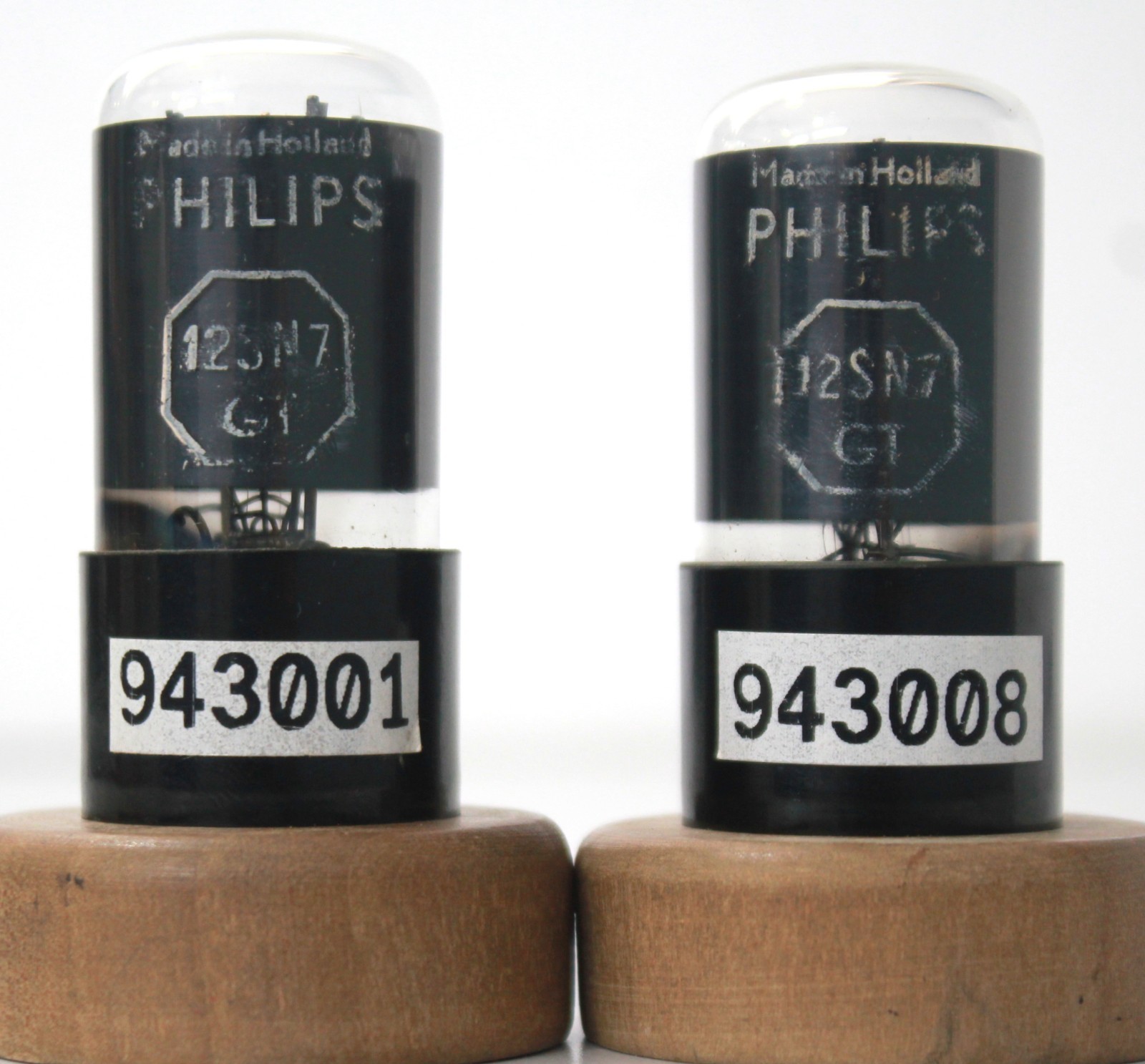 2x NOS Philips Miniwatt 12SN7GT Black Base Made in Holland Amplitrex Tested
