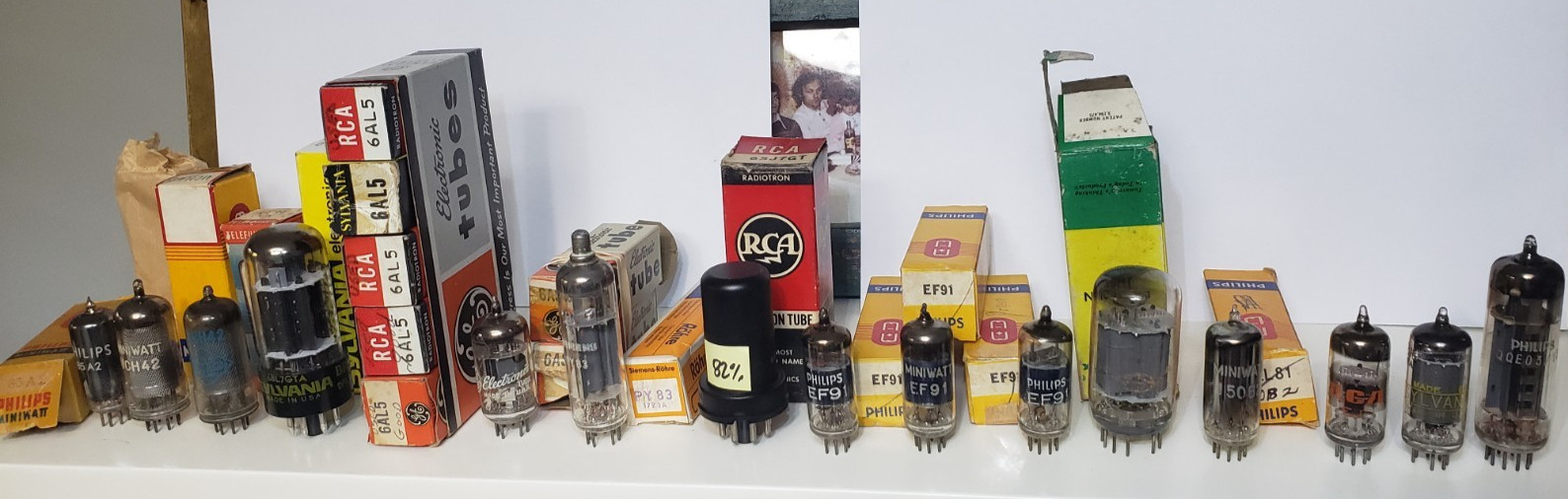 Mixed Lot of Used & New Vacuum Tubes from Philips Sylvania Westinghouse, Rca
