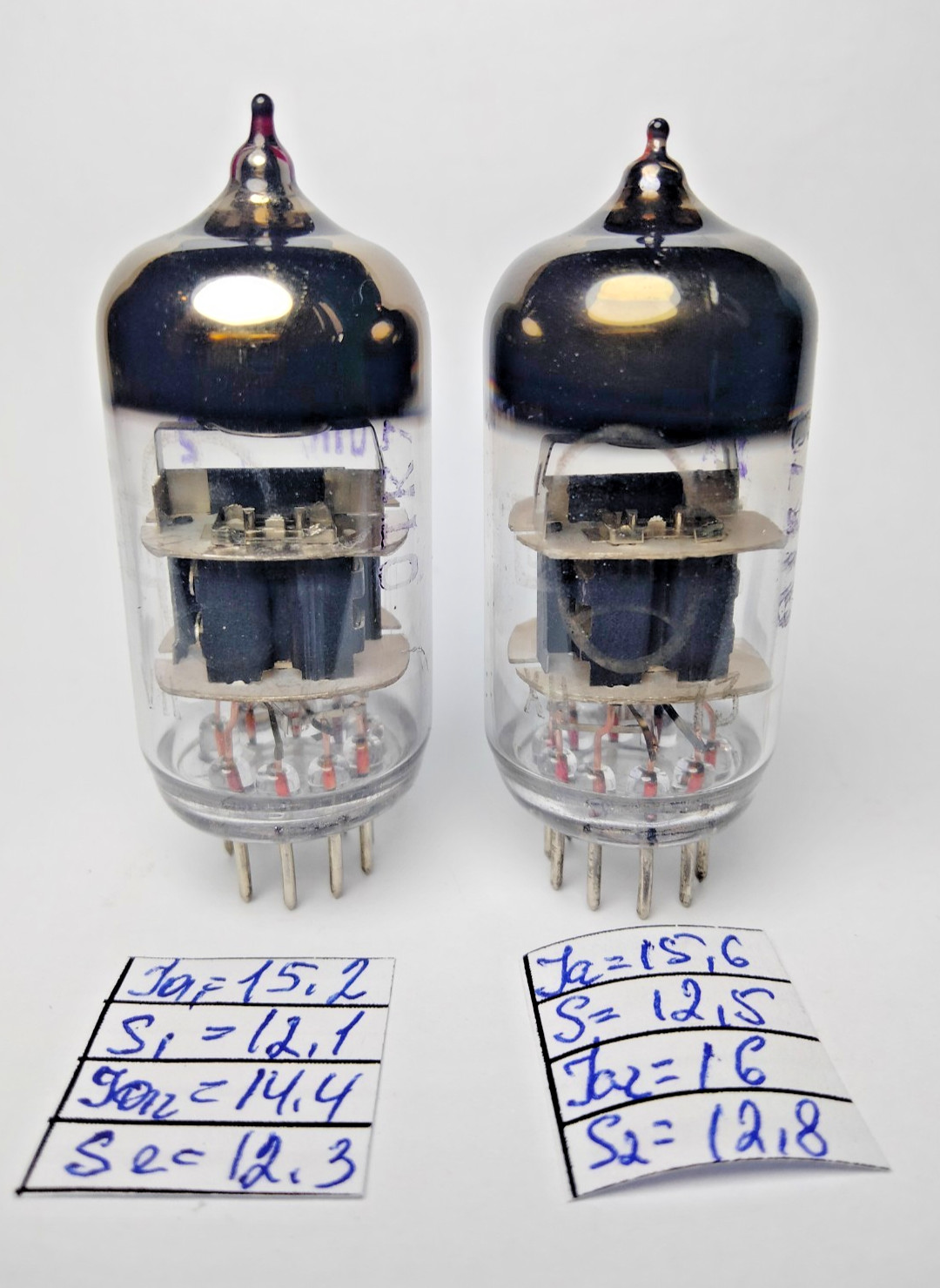 2 pcs NEW 6N23P-EV/ ECC88/6DJ8 Reflector tubes Matched Pair 70`s