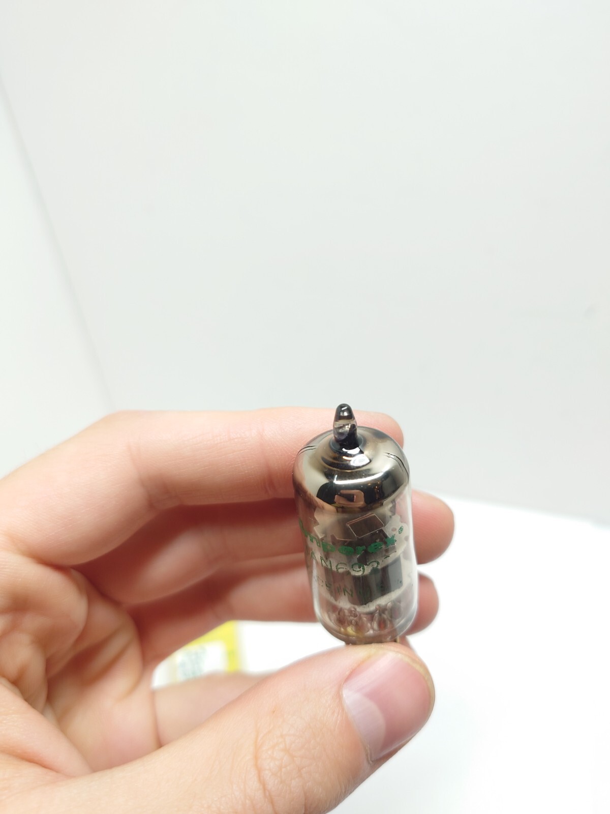 NOS NIB 1pc of Amperex 6922 E88CC Code 7L3 Tested VACUUM TUBE O-Getter Gold Pin