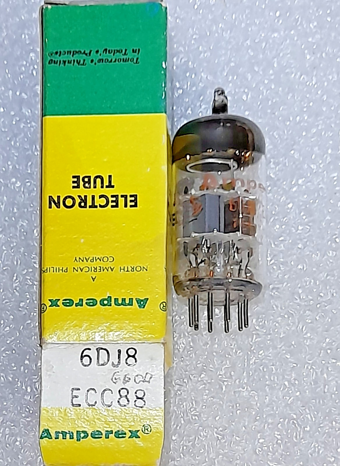6DJ8 ECC88 Amperex NOS label faded, Holland, Tube, TV-7D Tested – will combine