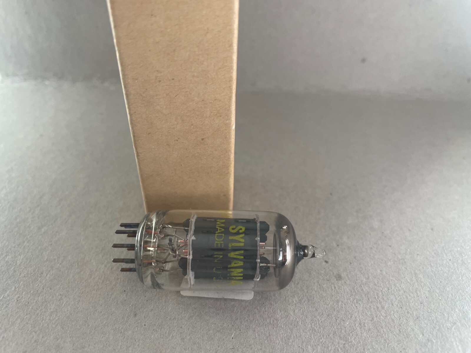 Vintage Sylvania 6189 W Vacuum Tube ~~~ Unused Bogey with Box