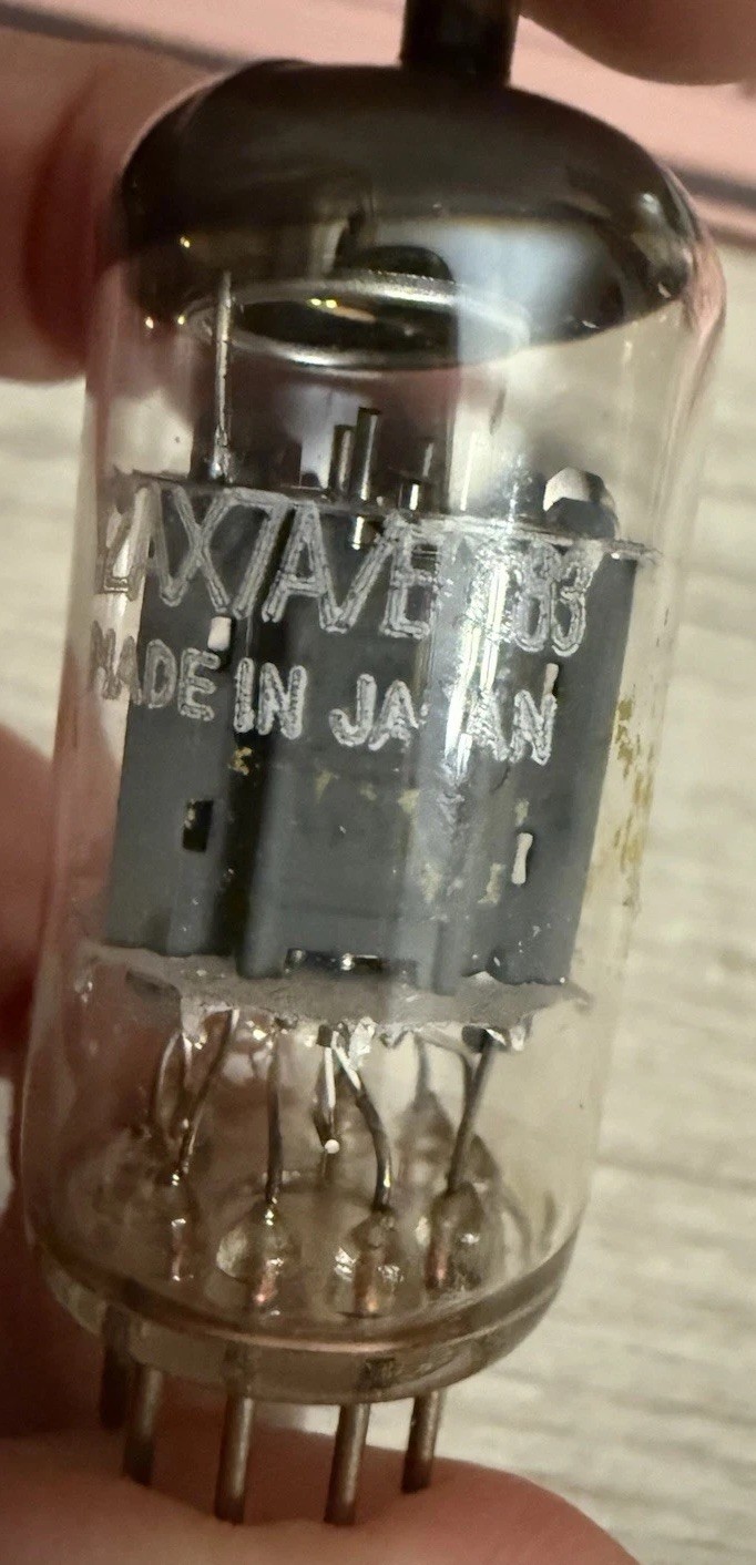 NOS 12AX7A / ECC83 Matsushita Mullard