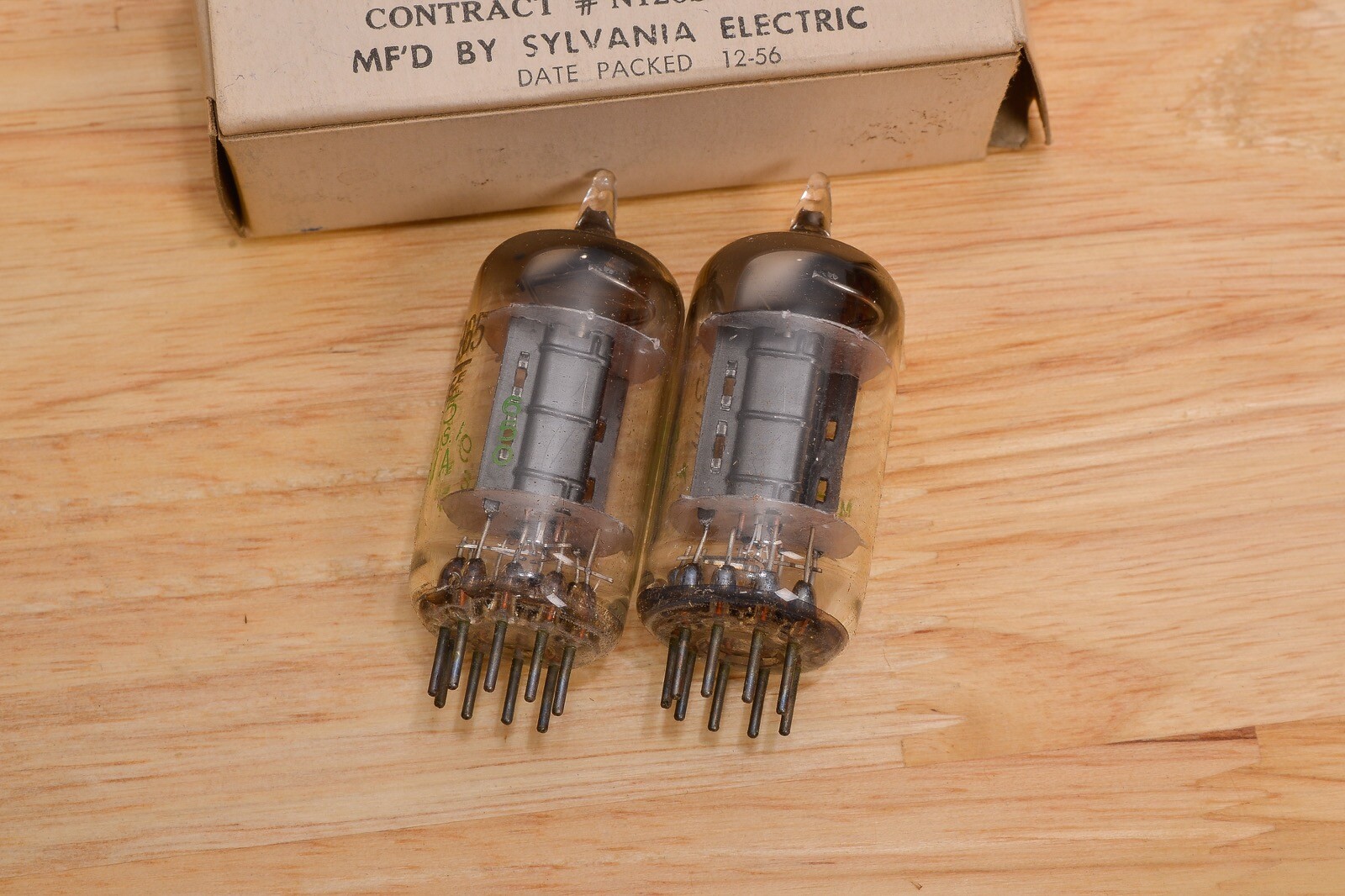 NOS QTY 2 SYLVANIA 5965 TUBE BLACK PLATE TRIODE 12AV7 12AU7 1626 DRIVER PREAMP