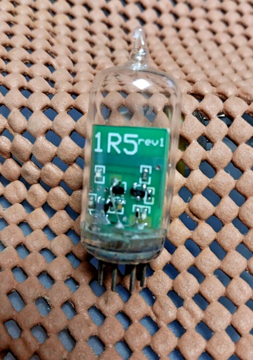 1R5 Solid State Replacement Tube in Glass