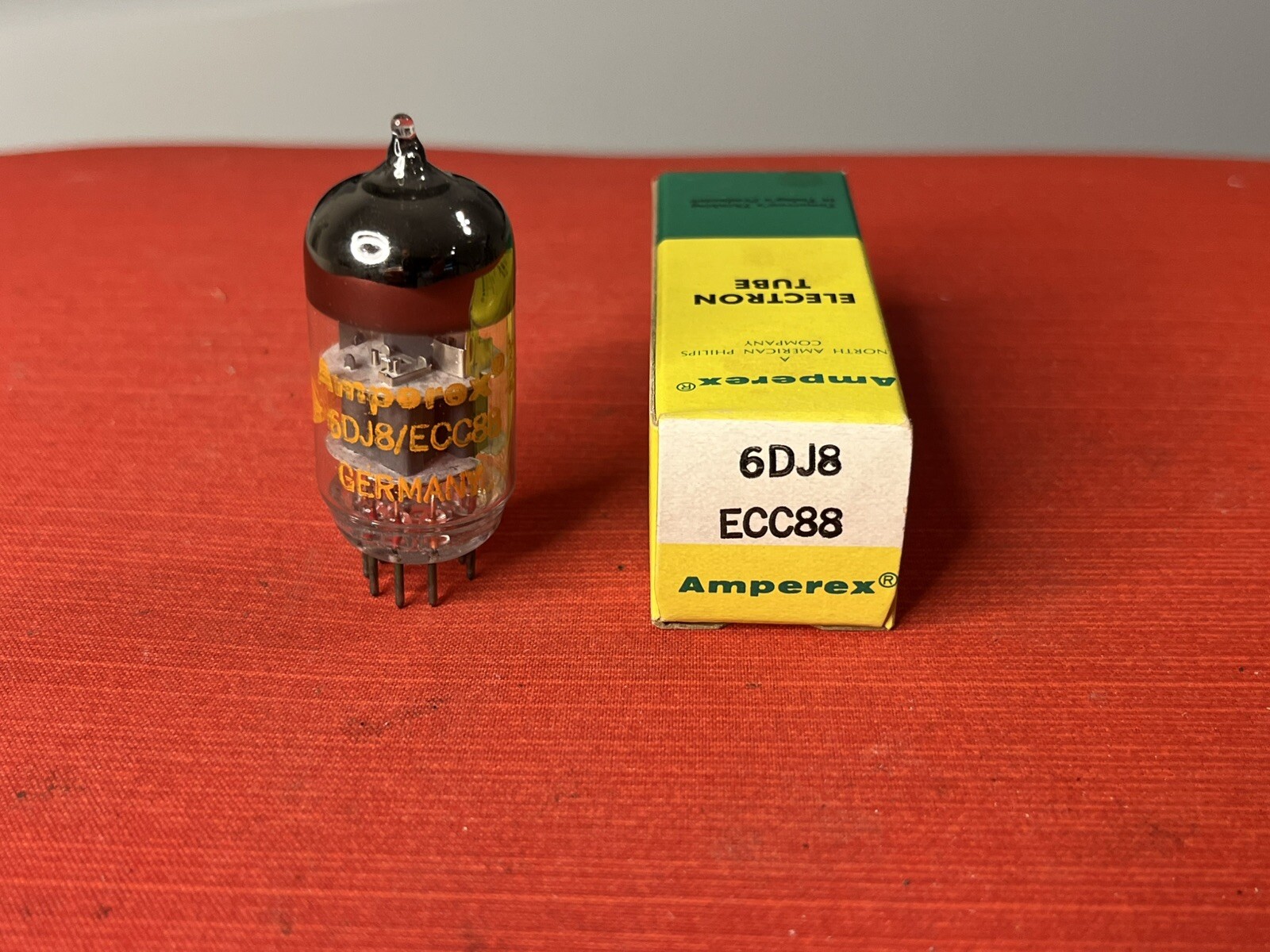 AMPEREX 6DJ8 ECC88 TUBE HOLLAND ORANGE GLOBE Cup Disc Getter (Box Y)