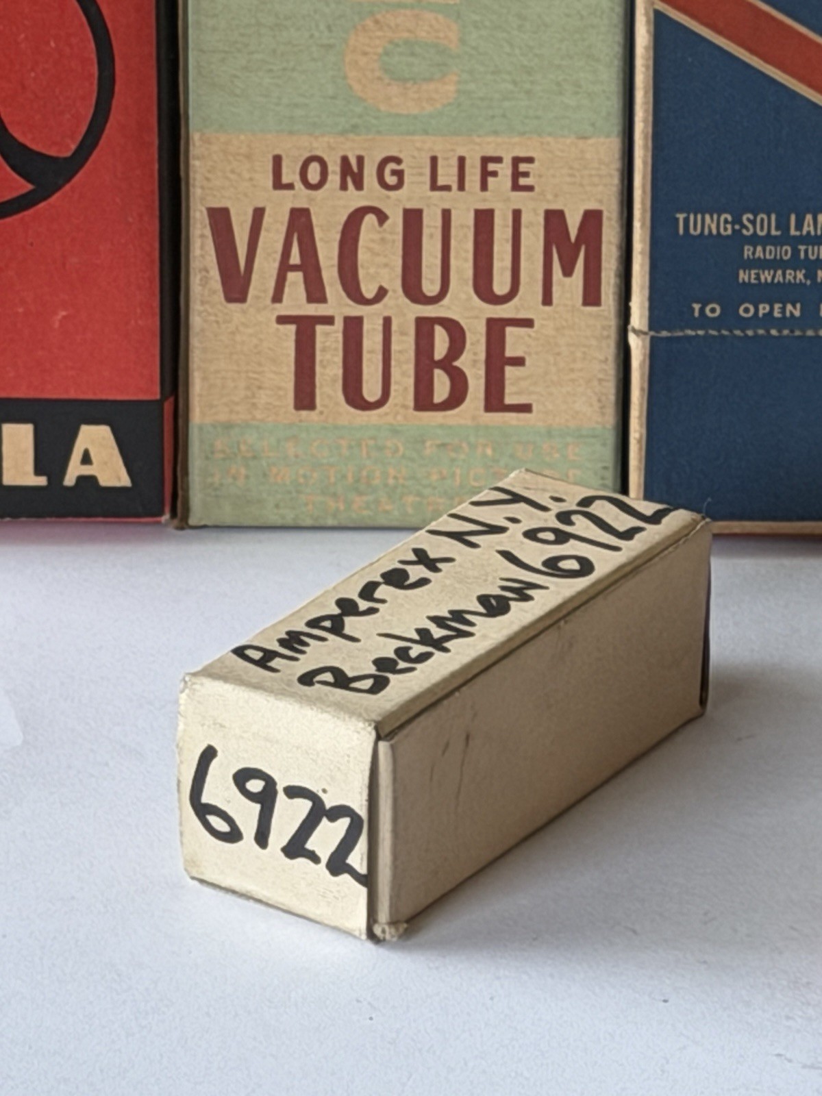 #1 AMPEREX NEW YORK / BECKMAN GOLD PIN 6922 TUBE CODES 7L5/*0L & 61-52 TV7 TEST