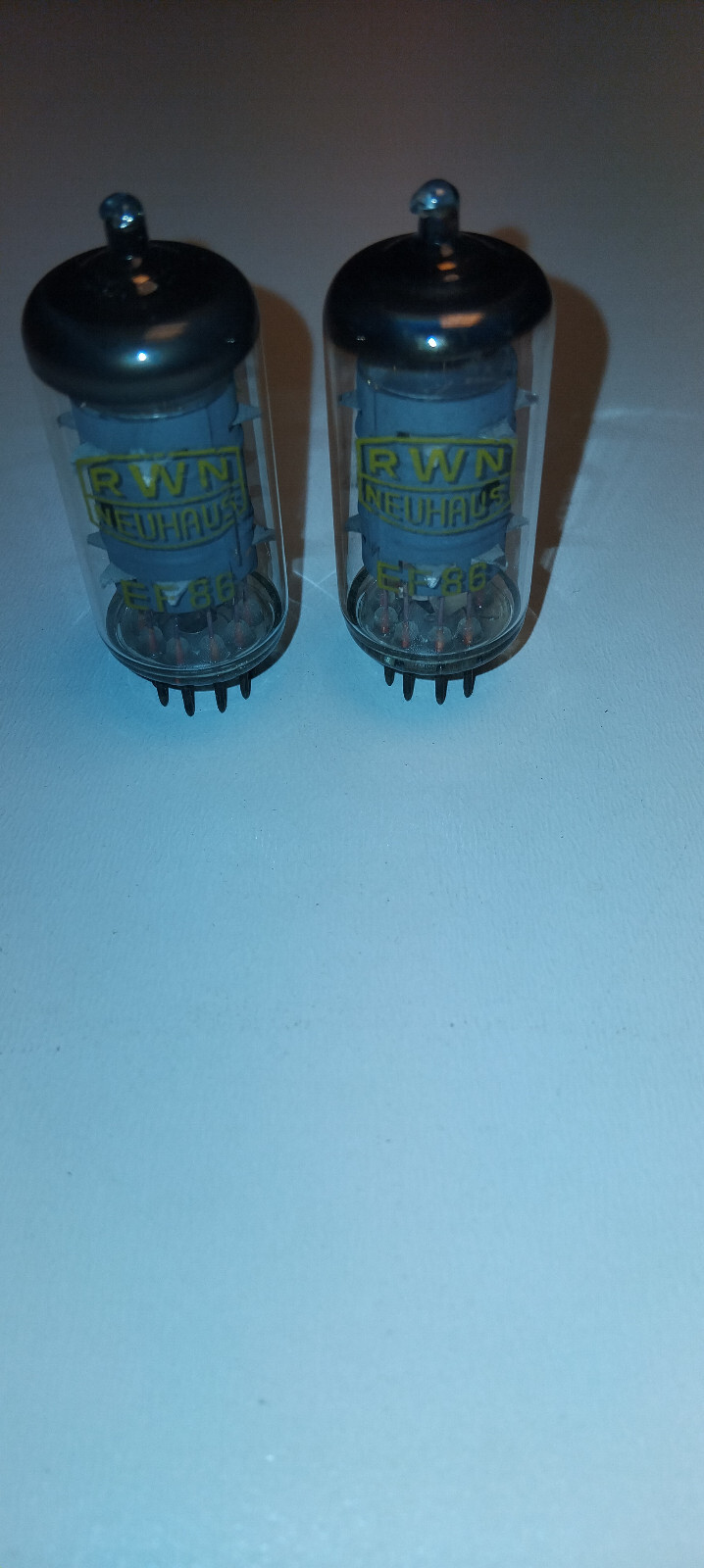 EF86 RWN NEUHAUS STRONG MATCHED PENTODE VACUUM TUBE ~ 6267, 6J32P 2pcs